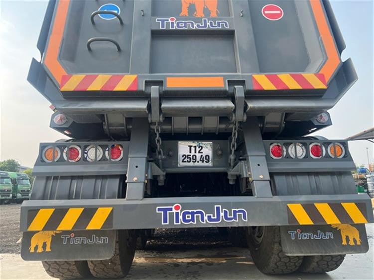 Móc ben TianJUN