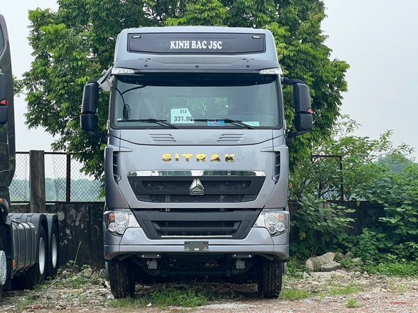 Xe đầu kéo Howo Sitrak 440hp